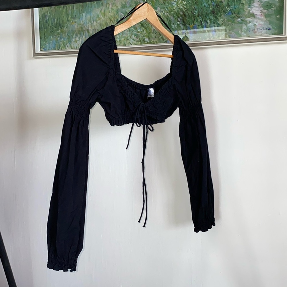 Crop Long Sleeve Black